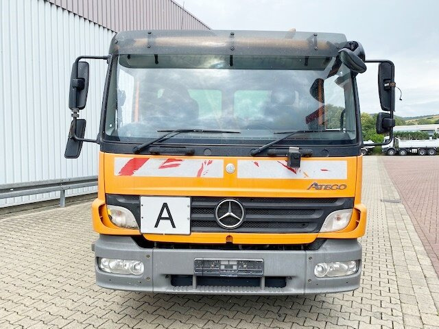 Varredora urbana Mercedes-Benz Atego 1524 L 4x2 Atego 1524 L 4x2 Kehrmaschine FAUN Viajet: foto 8
