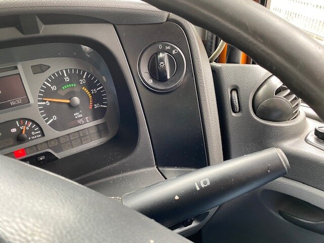 Varredora urbana Mercedes-Benz Atego 1524 L 4x2 Atego 1524 L 4x2 Kehrmaschine FAUN Viajet: foto 6