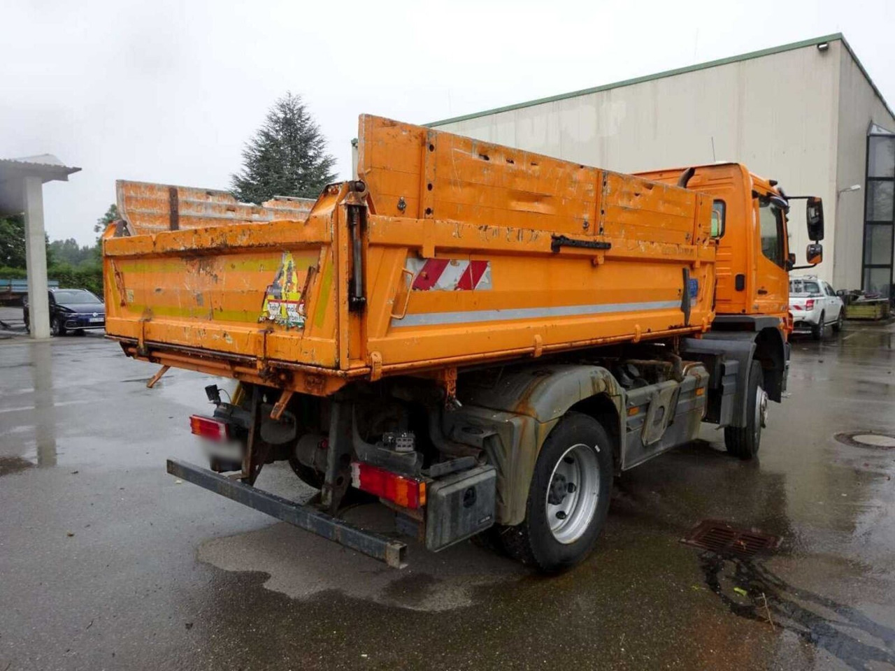 Mercedes-Benz Atego 1624 AK 4x4 Atego 1624 AK 4x4, AT-Motor, Winterdienstausstattung - Caminhão basculante, Caminhão grua: foto 3 Mercedes-Benz Atego 1624 AK 4x4 Atego 1624 AK 4x4, AT-Motor, Winterdienstausstattung - Caminhão basculante, Caminhão grua: foto 3