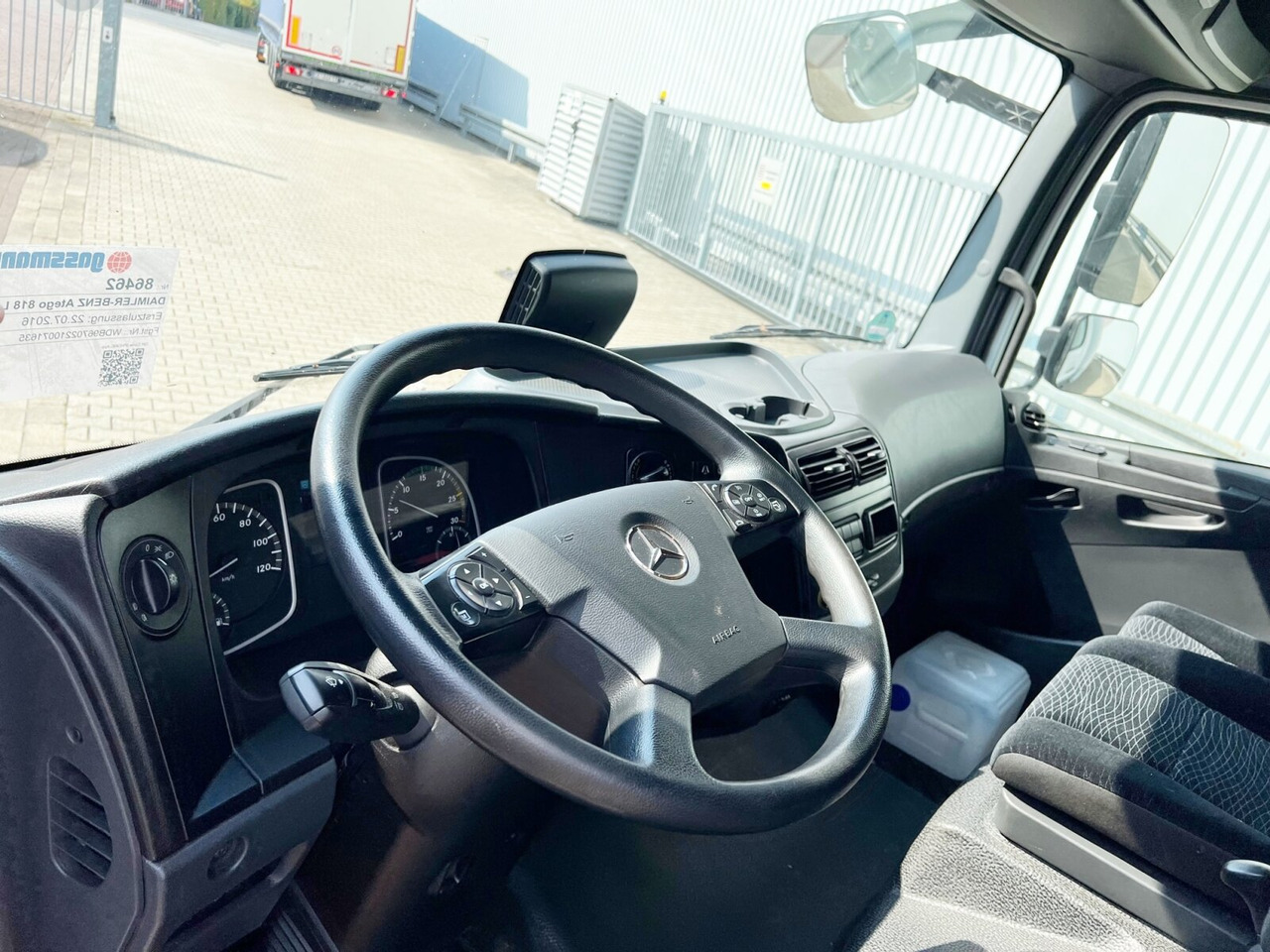 Mercedes-Benz Atego 818 L 4x2 Atego 818 L 4x2 mit Sörensen LBW - Caminhão com lona: foto 4 Mercedes-Benz Atego 818 L 4x2 Atego 818 L 4x2 mit Sörensen LBW - Caminhão com lona: foto 4