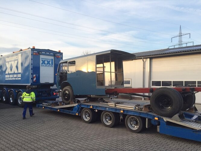 Caminhão transporte de veículos Mercedes-Benz - LP710/32 LF16V LP710/32, Autotransporter: foto 6 Caminhão transporte de veículos Mercedes-Benz - LP710/32 LF16V LP710/32, Autotransporter: foto 6