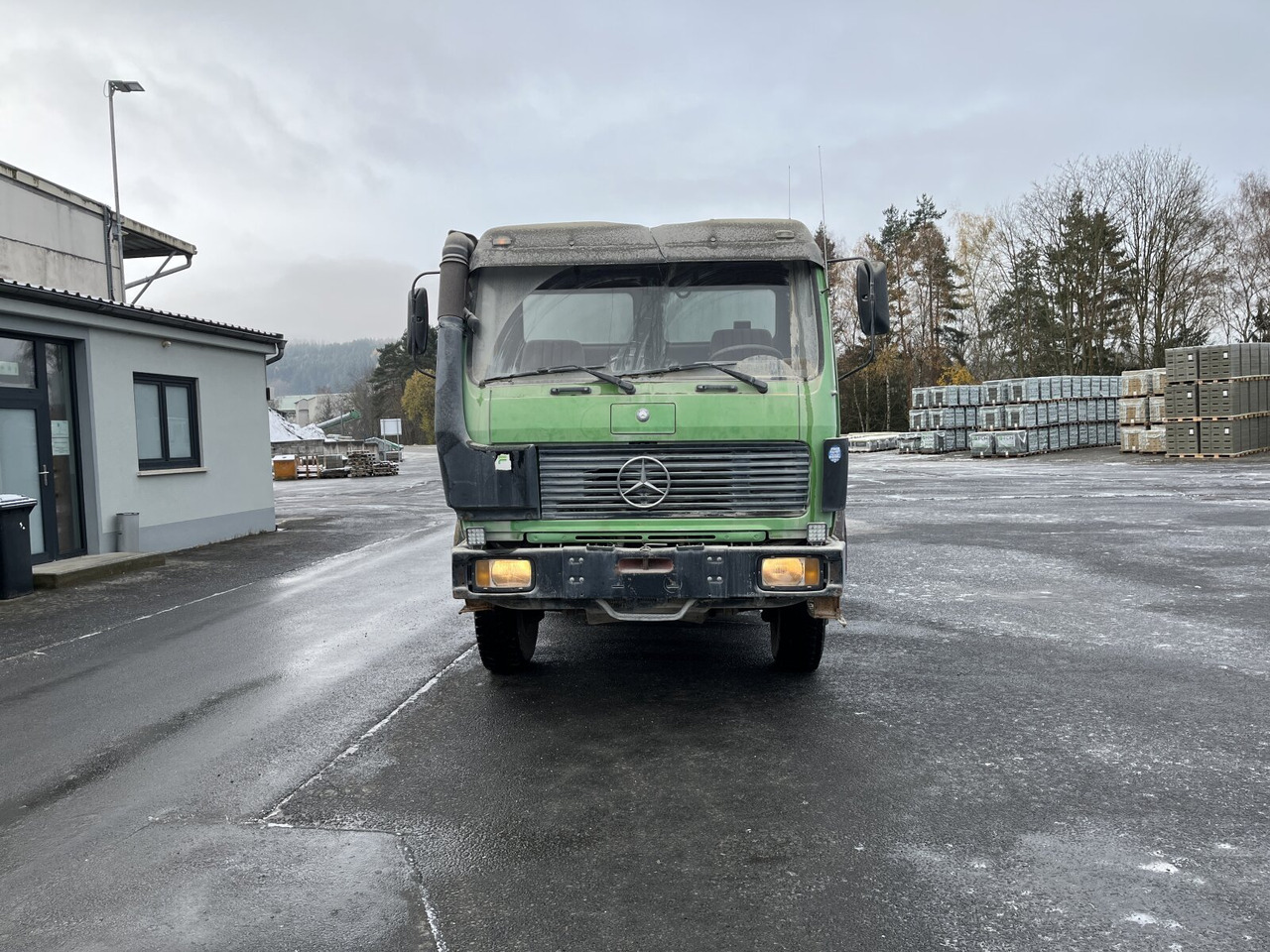 Mercedes-Benz NG 2628 K 6x4 NG 2628 K 6x4, V8, MEILLER Stahlmulde ca. 10³ - Dumper: foto 4 Mercedes-Benz NG 2628 K 6x4 NG 2628 K 6x4, V8, MEILLER Stahlmulde ca. 10³ - Dumper: foto 4