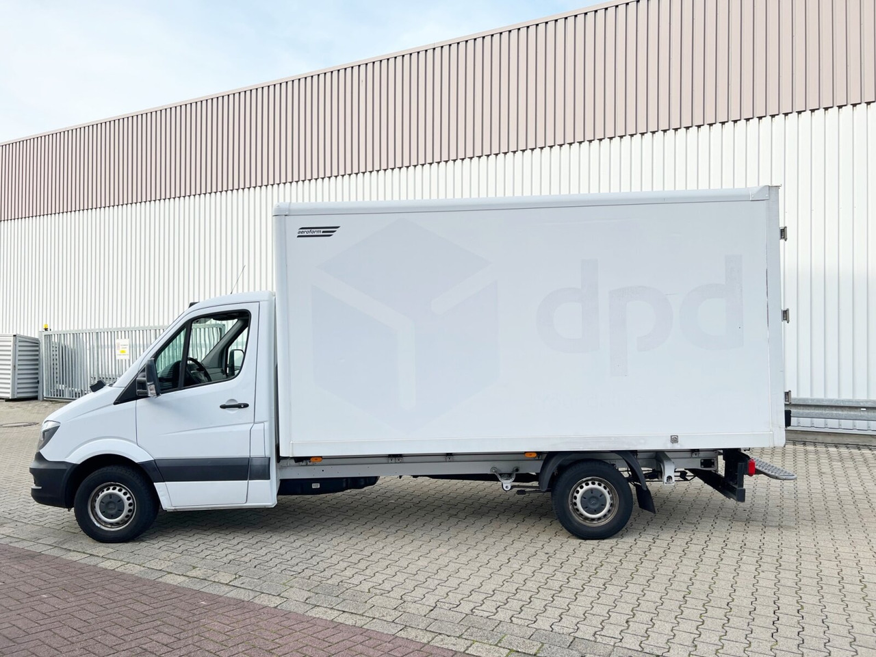 Carrinha de contentor Mercedes-Benz Sprinter 313 CDI 4x2 Sprinter 313 CDI 4x2, 5x Vorhanden!: foto 12 Carrinha de contentor Mercedes-Benz Sprinter 313 CDI 4x2 Sprinter 313 CDI 4x2, 5x Vorhanden!: foto 12