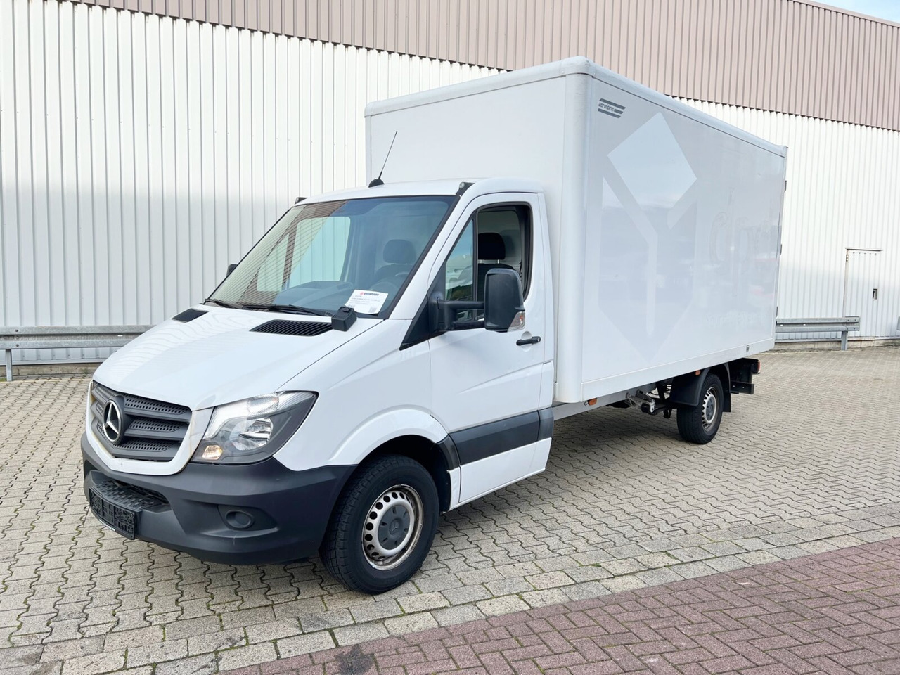 Mercedes-Benz Sprinter 313 CDI 4x2 Sprinter 313 CDI 4x2, 5x Vorhanden! - Carrinha de contentor: foto 1 Mercedes-Benz Sprinter 313 CDI 4x2 Sprinter 313 CDI 4x2, 5x Vorhanden! - Carrinha de contentor: foto 1