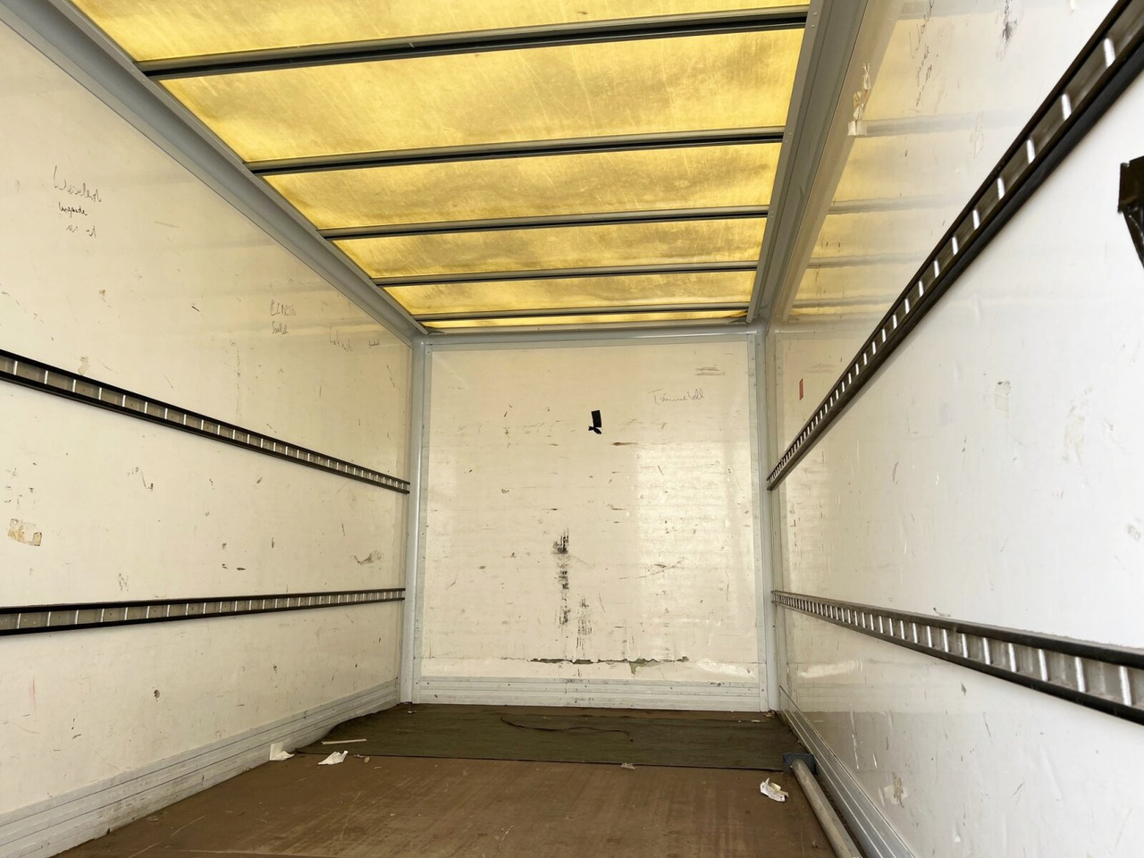 Carrinha de contentor Mercedes-Benz Sprinter 313 CDI 4x2 Sprinter 313 CDI 4x2, 5x Vorhanden!: foto 13 Carrinha de contentor Mercedes-Benz Sprinter 313 CDI 4x2 Sprinter 313 CDI 4x2, 5x Vorhanden!: foto 13