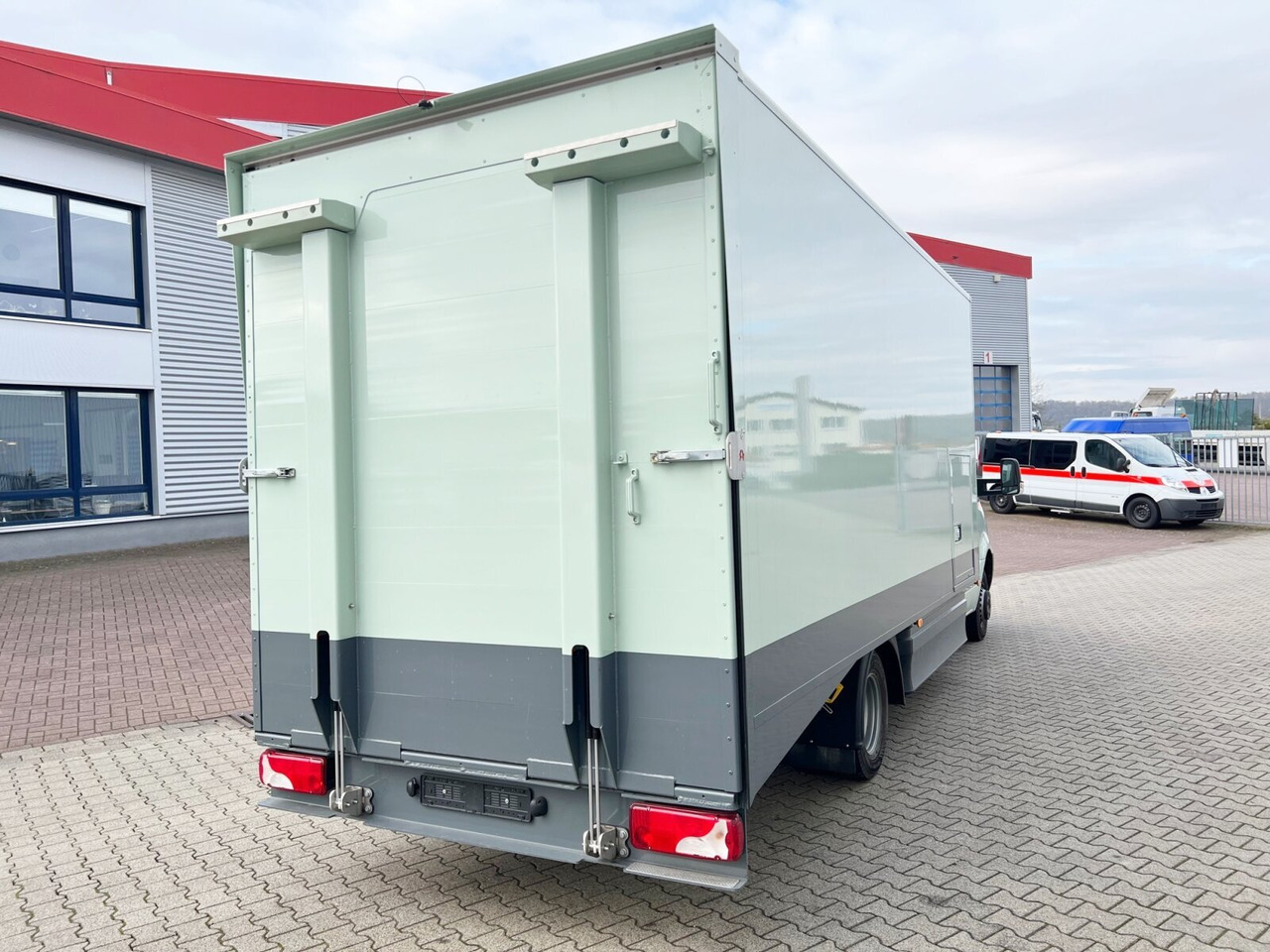 Furgão Mercedes-Benz Sprinter 516 FG 4x2 Sprinter 516 FG 4x2, MBUX, Autotransporter Comear: foto 10
