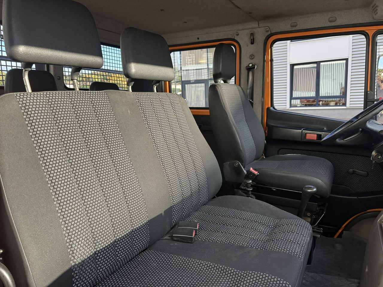 Mercedes-Benz Vario 813 D 4x2 Doka Vario 813 D 4x2 Doka, Meiller Kipper - Caminhão basculante: foto 3 Mercedes-Benz Vario 813 D 4x2 Doka Vario 813 D 4x2 Doka, Meiller Kipper - Caminhão basculante: foto 3