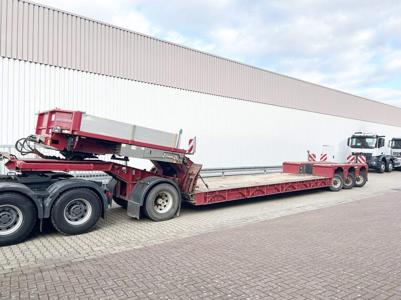 Nooteboom Euro-64-13 Euro-64-13, Jeepdolly, Tiefbett, Verbr. auf 3,2m, hydr. Lenkung - Semireboque baixa: foto 1 Nooteboom Euro-64-13 Euro-64-13, Jeepdolly, Tiefbett, Verbr. auf 3,2m, hydr. Lenkung - Semireboque baixa: foto 1