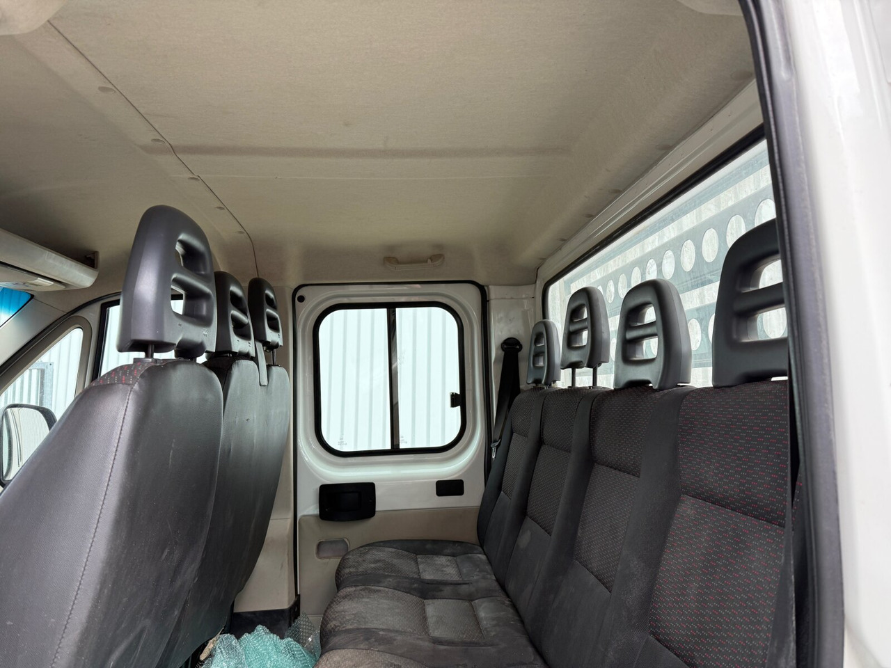 Peugeot Boxer 4x2 Doka Boxer 4x2 Doka - Furgão caixa aberta, Carrinha cabine dupla: foto 4 Peugeot Boxer 4x2 Doka Boxer 4x2 Doka - Furgão caixa aberta, Carrinha cabine dupla: foto 4