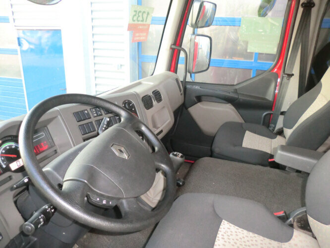 Renault Midlum 220 DXi 4x2 Midlum 220 DXi 4x2 mit Kran Palfinger PK 11001 - Caminhão grua, Camião de caixa aberta/ Plataforma: foto 5 Renault Midlum 220 DXi 4x2 Midlum 220 DXi 4x2 mit Kran Palfinger PK 11001 - Caminhão grua, Camião de caixa aberta/ Plataforma: foto 5