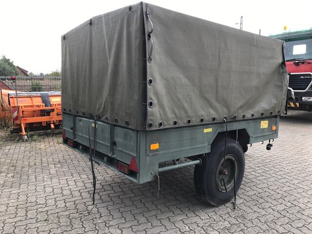 SARIS Wassertank-Anhänger SARIS Wassertank-Anhänger 8x vorhanden! - Reboque tanque: foto 2 SARIS Wassertank-Anhänger SARIS Wassertank-Anhänger 8x vorhanden! - Reboque tanque: foto 2