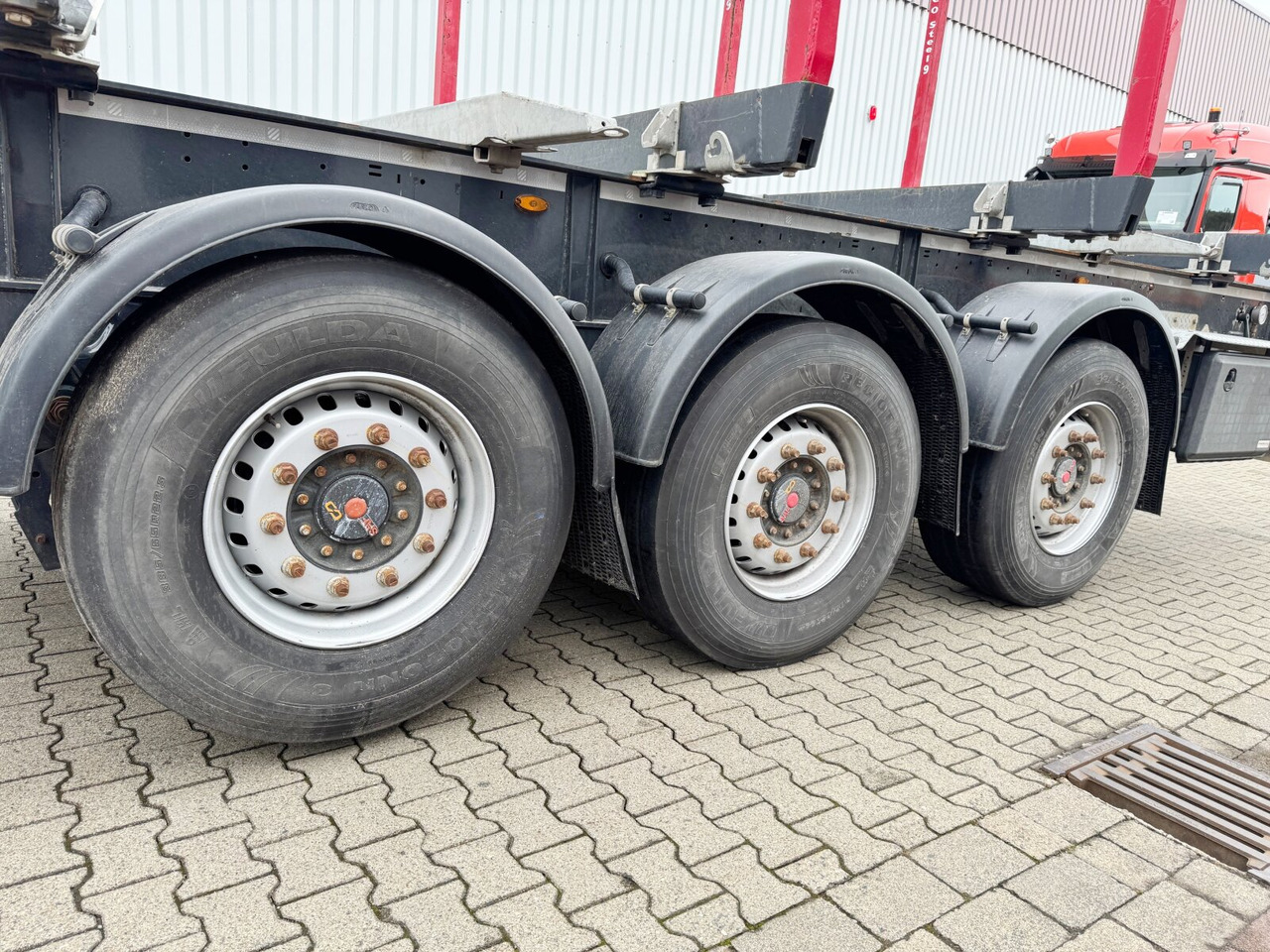 Schwarzmüller 3-Achs Holzauflieger 3-Achs Holzauflieger, Liftachse, MEHRFACH VORHANDEN! - Semi-reboque florestal: foto 2 Schwarzmüller 3-Achs Holzauflieger 3-Achs Holzauflieger, Liftachse, MEHRFACH VORHANDEN! - Semi-reboque florestal: foto 2