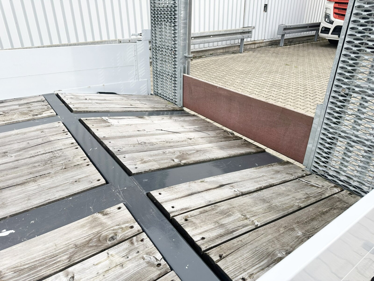 TAT-B 180 TAT-B 180, Neuwertig! - Reboque baixa: foto 4 TAT-B 180 TAT-B 180, Neuwertig! - Reboque baixa: foto 4