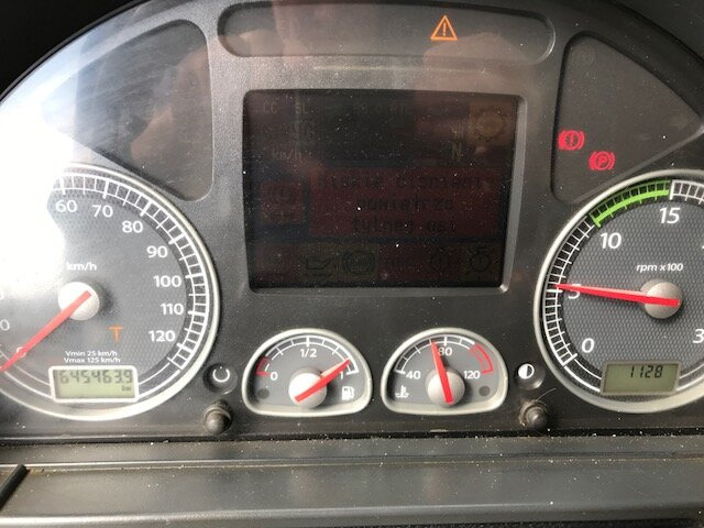 Stralis AS440S45 T/P 4x2 ONLY FOR SPAREPARTS!!! Stralis AS440S45 T/P 4x2 ActiveSpace - Tractor: foto 4 Stralis AS440S45 T/P 4x2 ONLY FOR SPAREPARTS!!! Stralis AS440S45 T/P 4x2 ActiveSpace - Tractor: foto 4