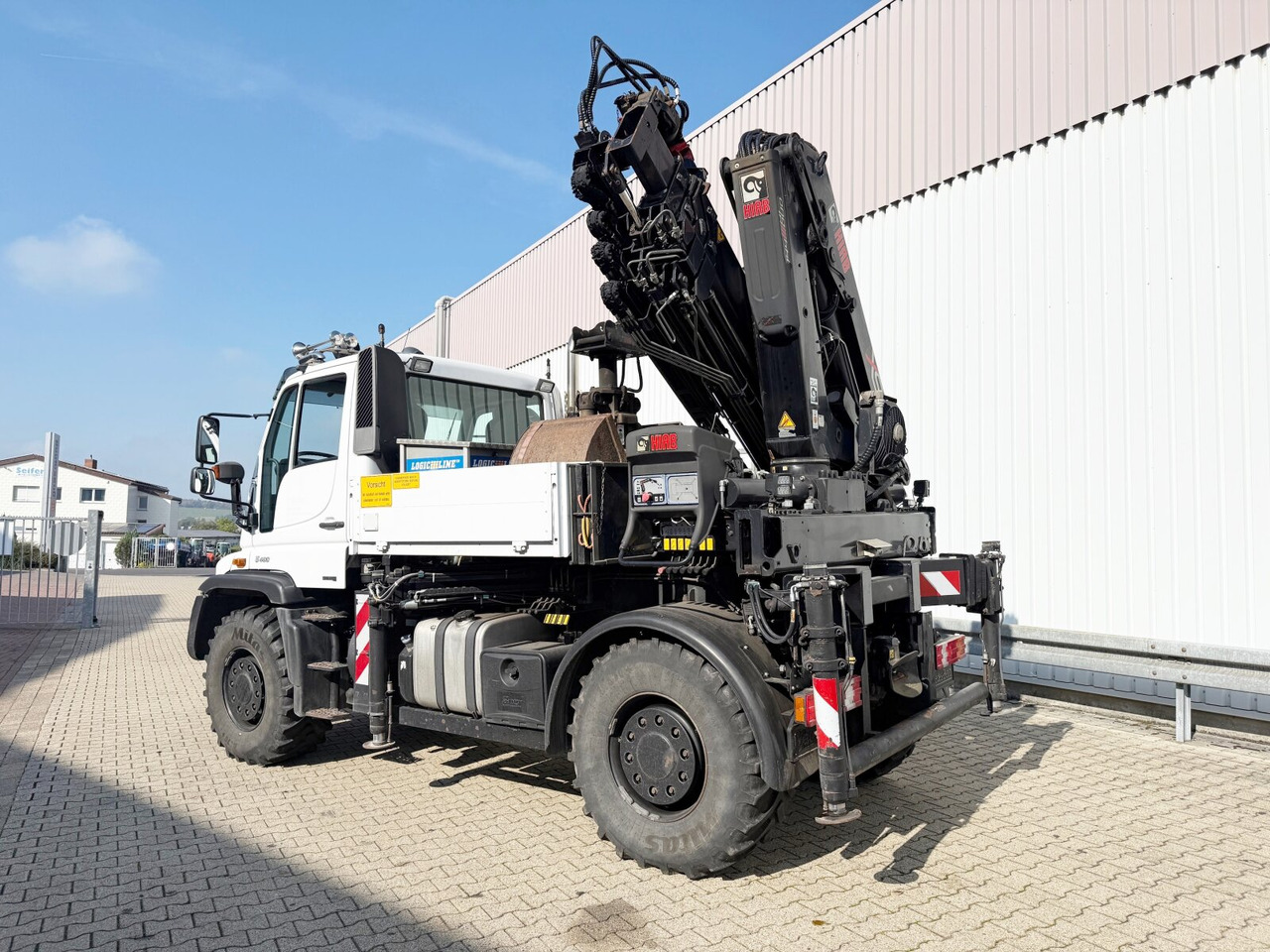 Unimog U400 4x4 U400 4x4, Frontzapfwelle, Heckkran Hiab XS 144-E4 HiDuo, Seilwinde, Funk - Guindaste móvel: foto 2 Unimog U400 4x4 U400 4x4, Frontzapfwelle, Heckkran Hiab XS 144-E4 HiDuo, Seilwinde, Funk - Guindaste móvel: foto 2