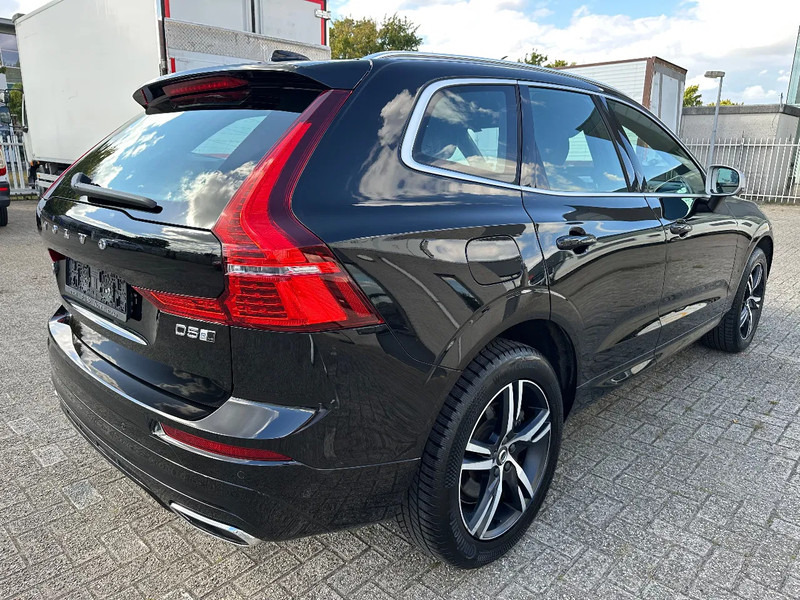 Volvo XC60 D5 AWD + R-DESIGN + ALCANTARA + CAMERA + NAVI - Automóvel: foto 5 Volvo XC60 D5 AWD + R-DESIGN + ALCANTARA + CAMERA + NAVI - Automóvel: foto 5