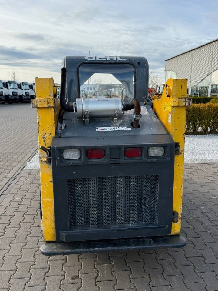 Gehl R 105 - Mini carregadeira: foto 5 Gehl R 105 - Mini carregadeira: foto 5