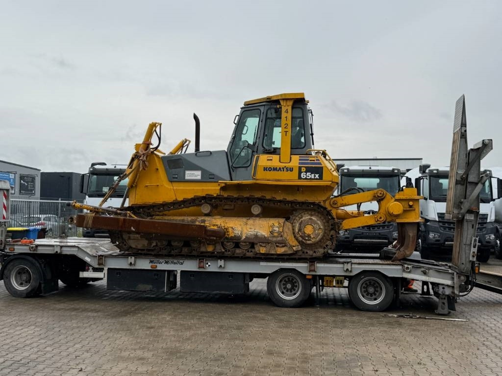 Komatsu D 65 EX-12 - Buldôzer: foto 1 Komatsu D 65 EX-12 - Buldôzer: foto 1