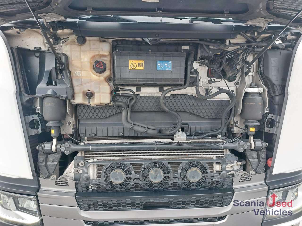 Tractor SCANIA R 460 A4x2NA, SUPER, Navi, Standklima: foto 13