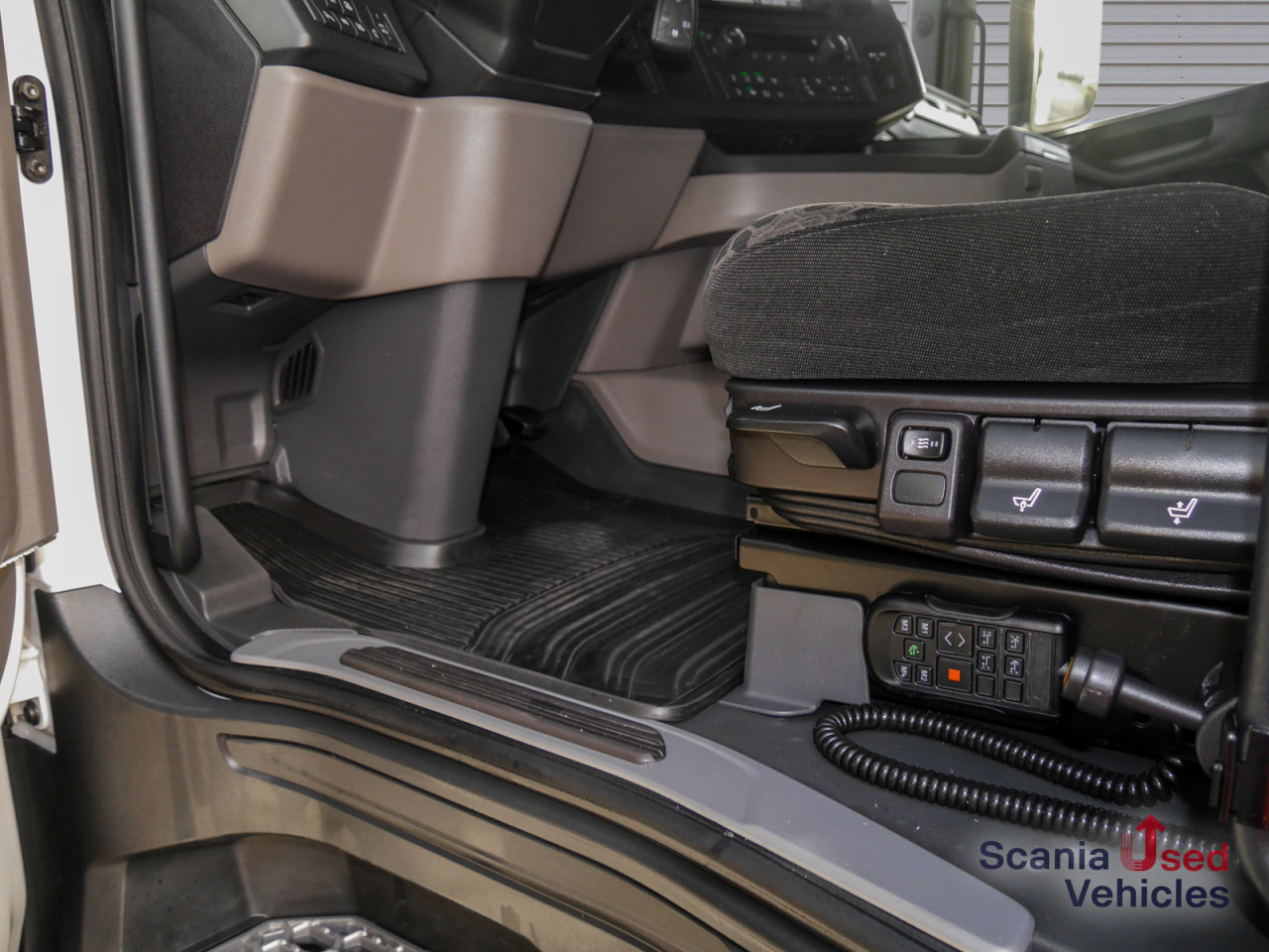 SCANIA R 460 A4x2NA - SUPER / Hydraulik - - Tractor: foto 4 SCANIA R 460 A4x2NA - SUPER / Hydraulik - - Tractor: foto 4