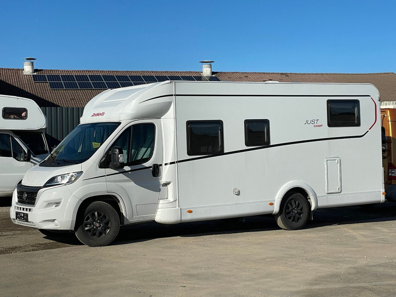 Dethleffs Just T 7052 EB mit Hubbett,Fiat,Markise,RFK,Navi - Autocaravana perfilada: foto 4 Dethleffs Just T 7052 EB mit Hubbett,Fiat,Markise,RFK,Navi - Autocaravana perfilada: foto 4