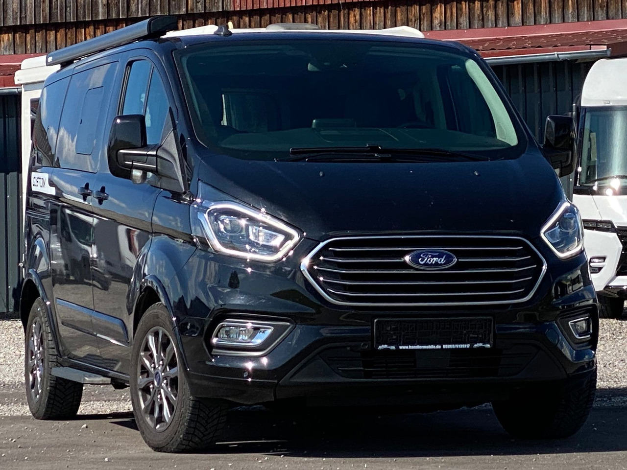 Ford Transit/Tourneo Custom Kombi 320 L1 Titanium X - Furgão de passageiros: foto 1 Ford Transit/Tourneo Custom Kombi 320 L1 Titanium X - Furgão de passageiros: foto 1