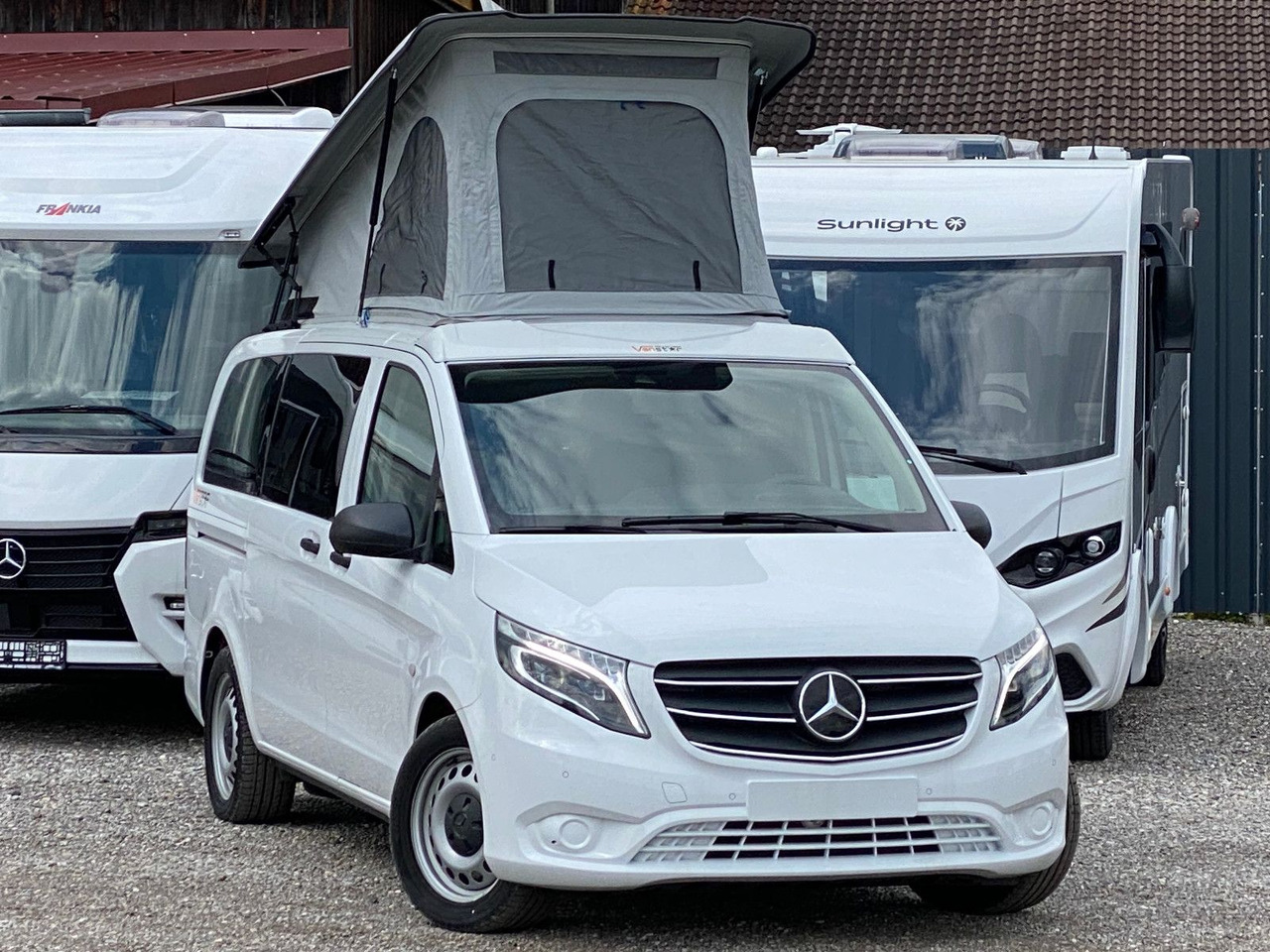 Pössl Campstar Mercedes Vito Tourer Pro Lang - Campervan: foto 1 Pössl Campstar Mercedes Vito Tourer Pro Lang - Campervan: foto 1