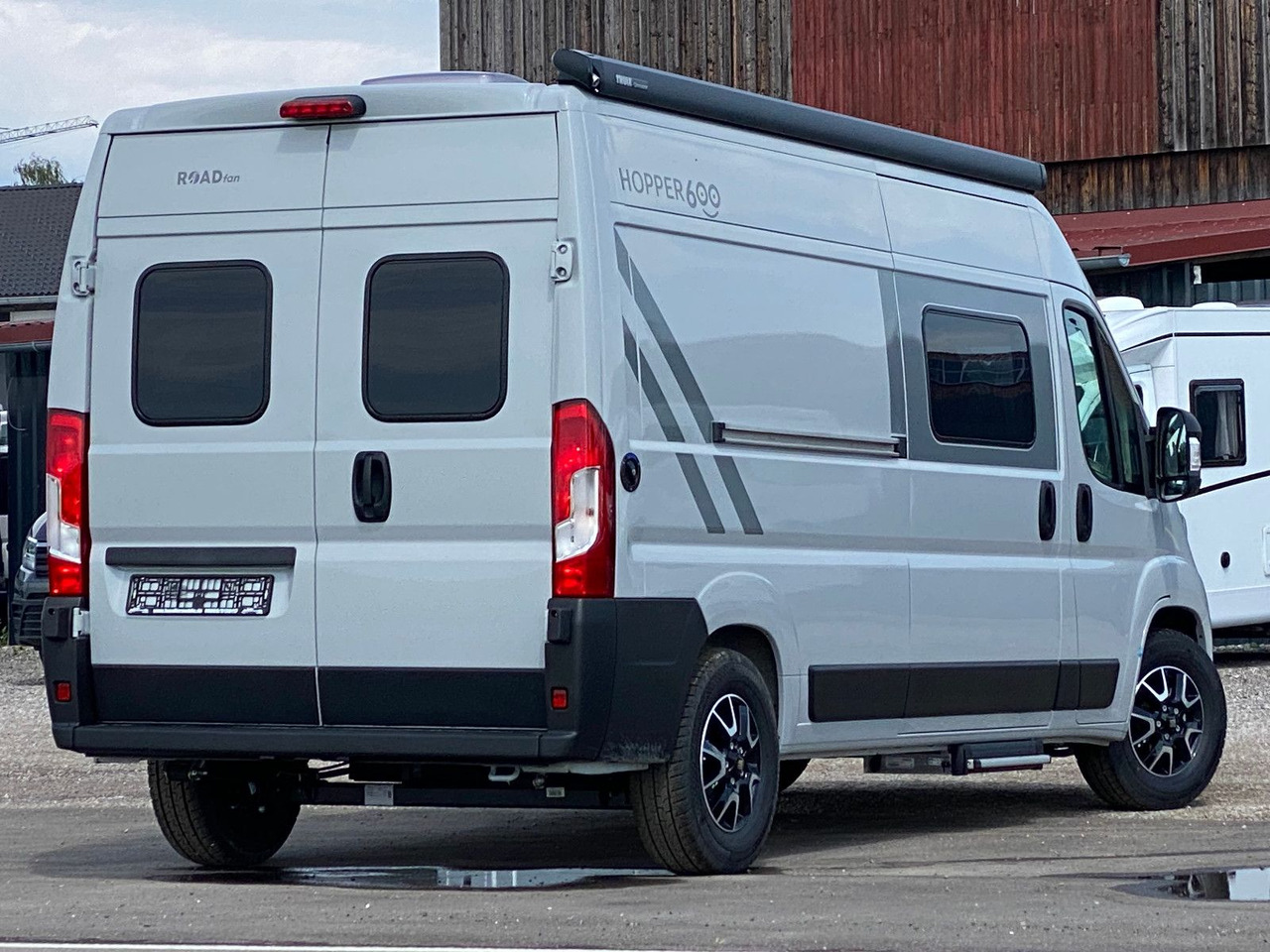 ROADfans Hopper 600 mit Automatik, Skyroof, Combi D - Campervan: foto 5 ROADfans Hopper 600 mit Automatik, Skyroof, Combi D - Campervan: foto 5