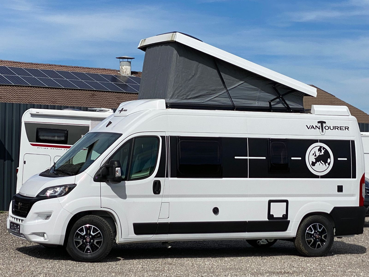VANTourer 600 D 180PS, mit Aufstelldach,10 Zoll Fiat Navi - Campervan: foto 4 VANTourer 600 D 180PS, mit Aufstelldach,10 Zoll Fiat Navi - Campervan: foto 4