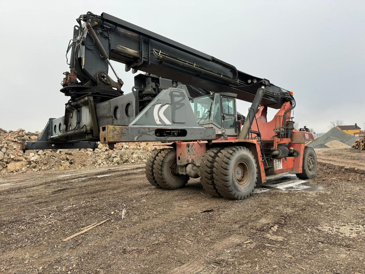 KALMAR DRF420-60S5 BJ: 2007 BStd: 32773h - Manipulador de contentor: foto 5 KALMAR DRF420-60S5 BJ: 2007 BStd: 32773h - Manipulador de contentor: foto 5