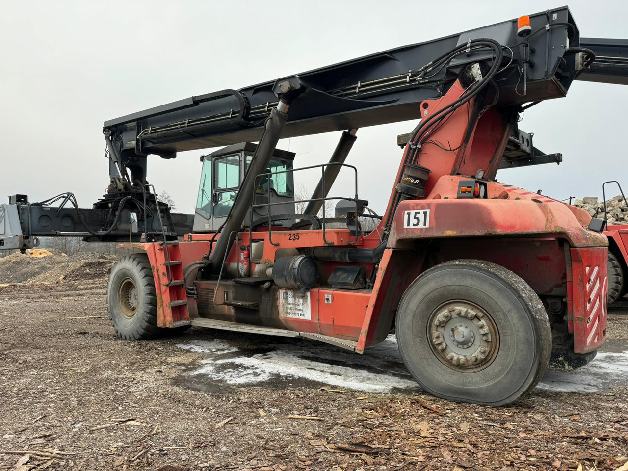 KALMAR DRF420-60S5 BJ: 2007 BStd: 32773h - Manipulador de contentor: foto 4 KALMAR DRF420-60S5 BJ: 2007 BStd: 32773h - Manipulador de contentor: foto 4