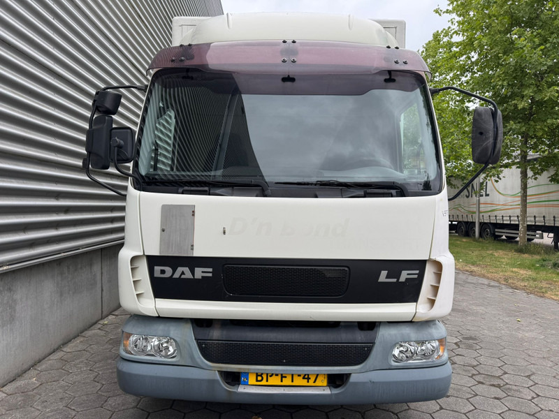 DAF LF 45.150 / Manual / Euro 3 / Tail Lift / TUV: 2-2026 / NL truck - Caminhão furgão: foto 5 DAF LF 45.150 / Manual / Euro 3 / Tail Lift / TUV: 2-2026 / NL truck - Caminhão furgão: foto 5