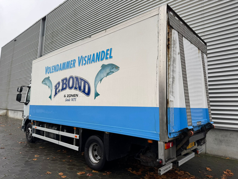 DAF LF 55.220 / Carrier / 6 Cilinder / Tail Lift / Euro 5 / 380.000 KM / NL Truck - Caminhão frigorífico: foto 4 DAF LF 55.220 / Carrier / 6 Cilinder / Tail Lift / Euro 5 / 380.000 KM / NL Truck - Caminhão frigorífico: foto 4