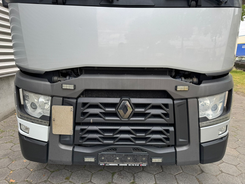 Renault T 460 / Refrigarator / Euro 6 / 2 Beds - Tractor: foto 5 Renault T 460 / Refrigarator / Euro 6 / 2 Beds - Tractor: foto 5