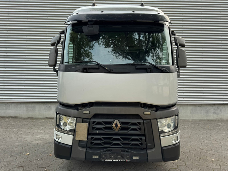 Renault T 460 / Refrigarator / Euro 6 / 2 Beds - Tractor: foto 4 Renault T 460 / Refrigarator / Euro 6 / 2 Beds - Tractor: foto 4
