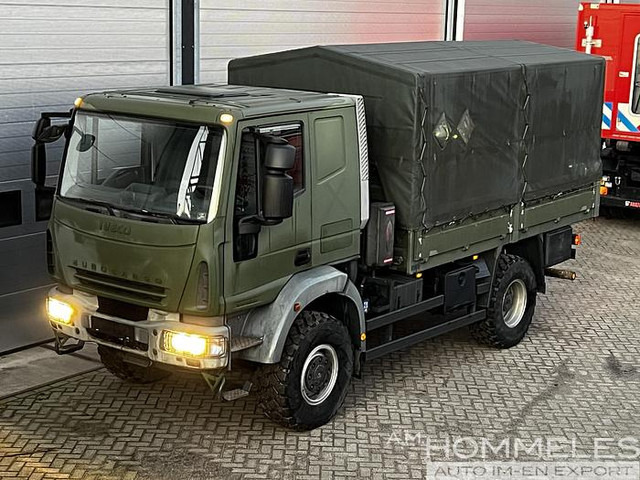 Iveco EuroCargo 100E22 4x4 - Caminhão: foto 2 Iveco EuroCargo 100E22 4x4 - Caminhão: foto 2