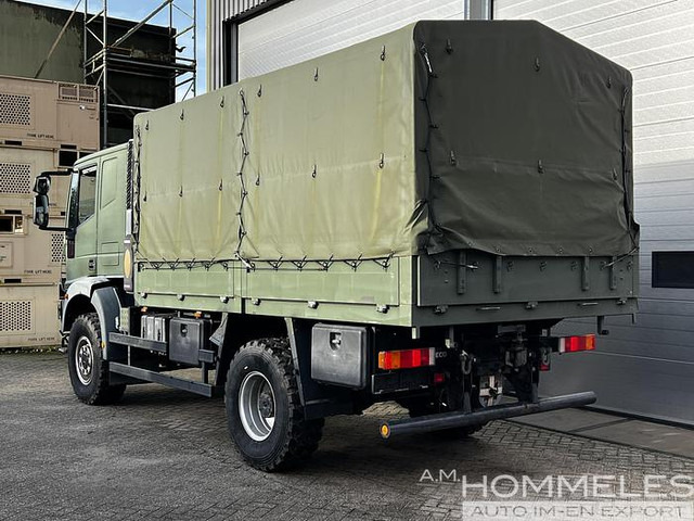 Camião de caixa aberta/ Plataforma Iveco 100E22 4x4 (M104): foto 9