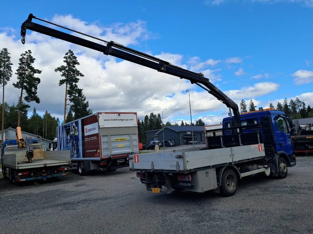 MAN TGL 8.150 Hiab 066-2 10v tarkastettu  - Caminhão grua: foto 3 MAN TGL 8.150 Hiab 066-2 10v tarkastettu  - Caminhão grua: foto 3