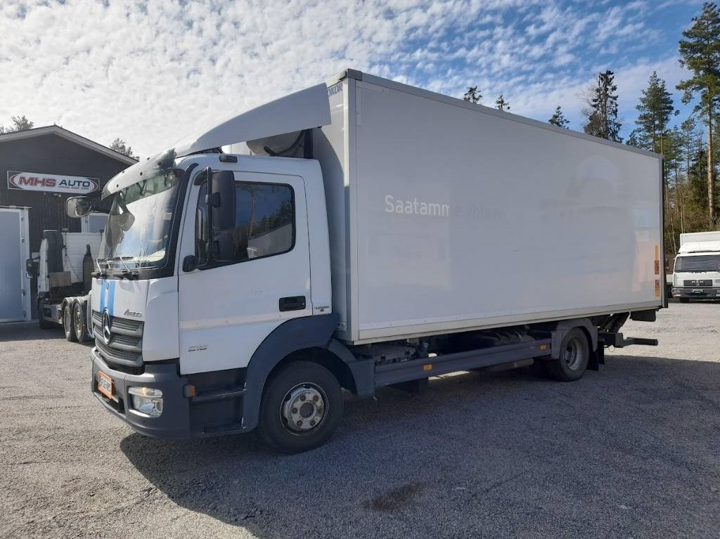 Mercedes-Benz Atego 918 Euro 6 - Caminhão frigorífico: foto 1 Mercedes-Benz Atego 918 Euro 6 - Caminhão frigorífico: foto 1