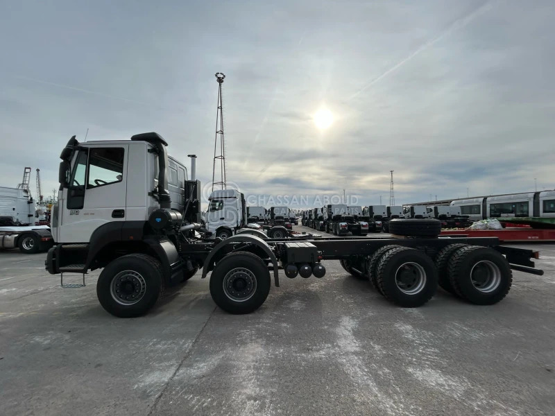 ASTRA HD9 8x4 CHASSIS - Barcelona Stock - Caminhão chassi: foto 4 ASTRA HD9 8x4 CHASSIS - Barcelona Stock - Caminhão chassi: foto 4