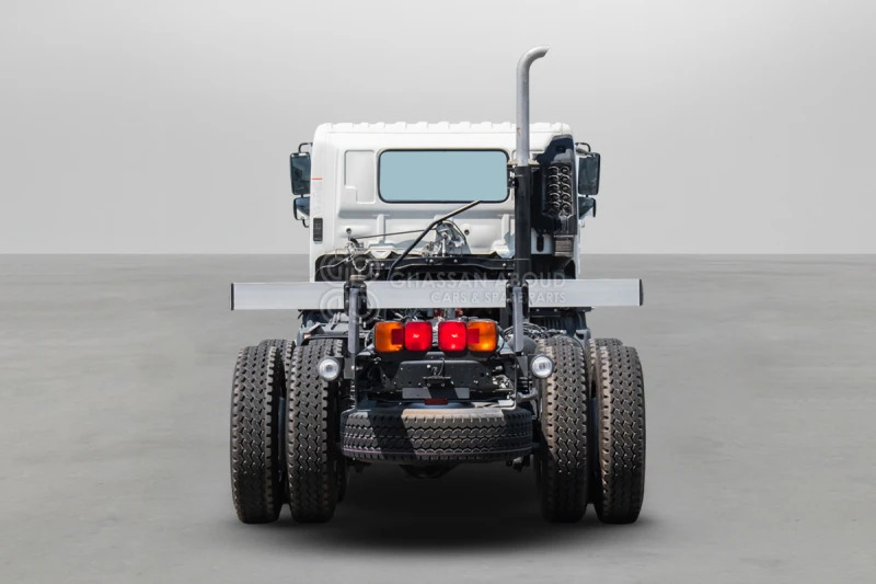 Hino 500 FM 6x4 Chassis - Caminhão chassi: foto 3 Hino 500 FM 6x4 Chassis - Caminhão chassi: foto 3