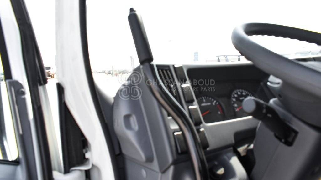 ISUZU NPR 75 DUMP TRUCK - Caminhão basculante: foto 5 ISUZU NPR 75 DUMP TRUCK - Caminhão basculante: foto 5