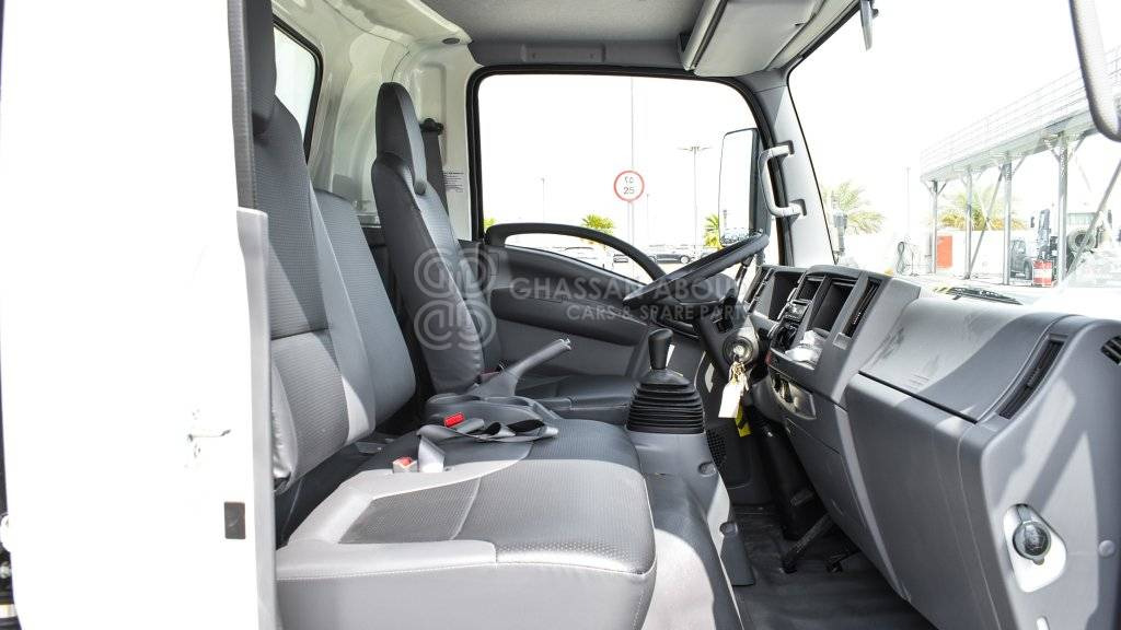 ISUZU NPR 75 DUMP TRUCK - Caminhão basculante: foto 3 ISUZU NPR 75 DUMP TRUCK - Caminhão basculante: foto 3