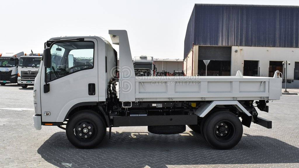 ISUZU NPR 75 DUMP TRUCK - Caminhão basculante: foto 2 ISUZU NPR 75 DUMP TRUCK - Caminhão basculante: foto 2
