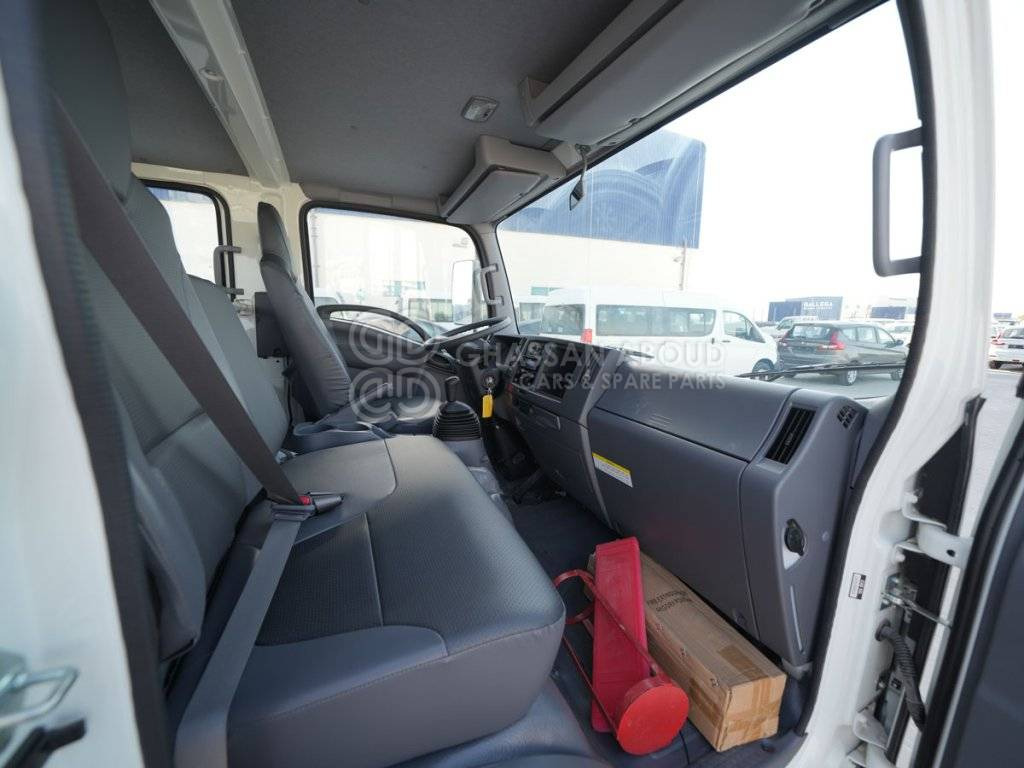 Caminhão chassi ISUZU NPR 85 CREW CABIN MY24: foto 12