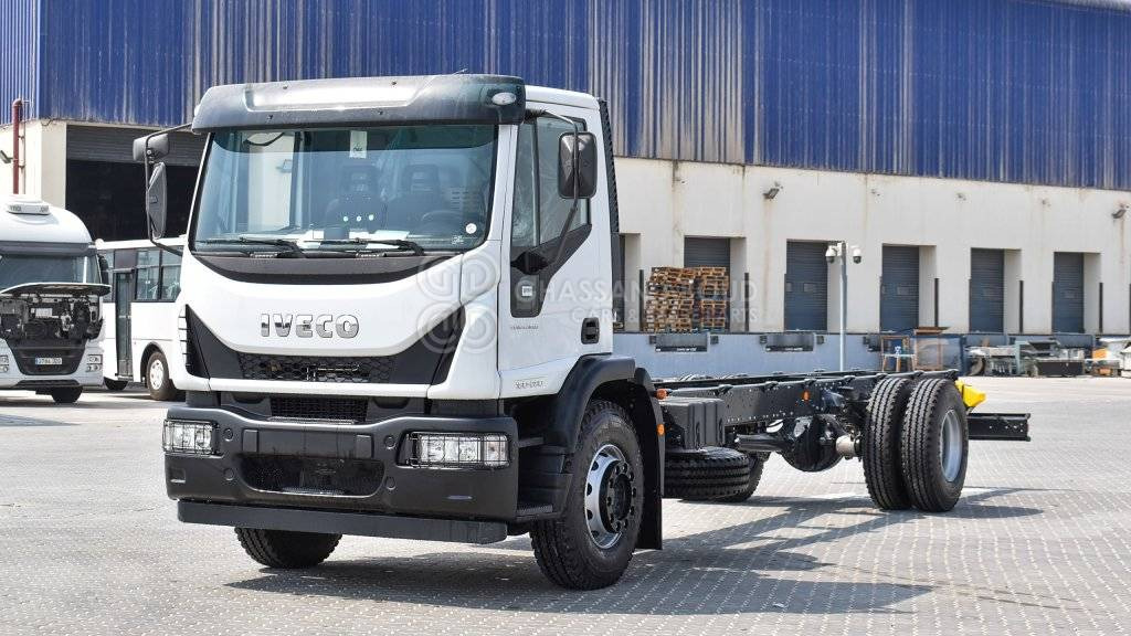 IVECO EUROCARGO Chassis 4×2, WB 6210 GVW 19 Ton Approx MY23 - Caminhão chassi: foto 1 IVECO EUROCARGO Chassis 4×2, WB 6210 GVW 19 Ton Approx MY23 - Caminhão chassi: foto 1