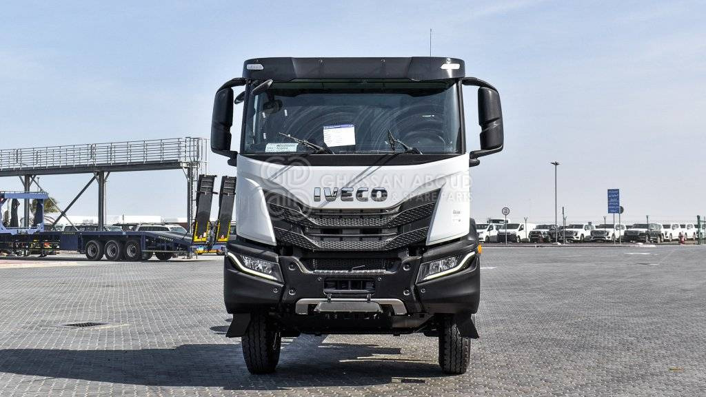 IVECO T-WAY Chassis 6×4 AT380T47H WHEELBASE 4500 MY24 - Caminhão chassi: foto 2 IVECO T-WAY Chassis 6×4 AT380T47H WHEELBASE 4500 MY24 - Caminhão chassi: foto 2