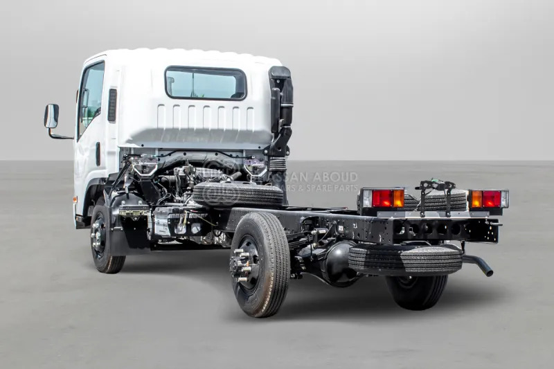 Isuzu NQR 75 4x2 Chassis - Caminhão chassi: foto 3 Isuzu NQR 75 4x2 Chassis - Caminhão chassi: foto 3