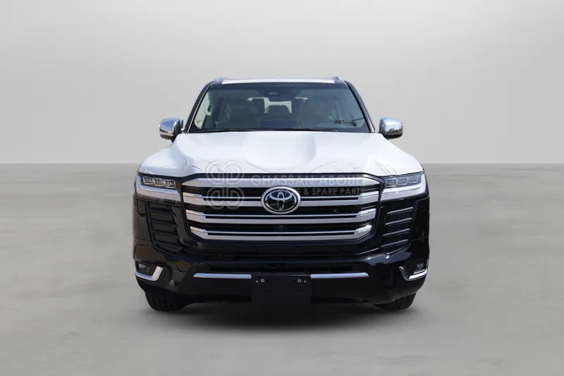 Toyota Land Cruiser 300 - SUV: foto 2 Toyota Land Cruiser 300 - SUV: foto 2