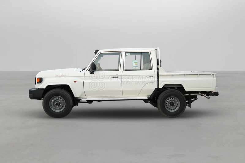 Toyota Land Cruiser Pick Up LC79 4X4 DC - Pick-up: foto 3 Toyota Land Cruiser Pick Up LC79 4X4 DC - Pick-up: foto 3